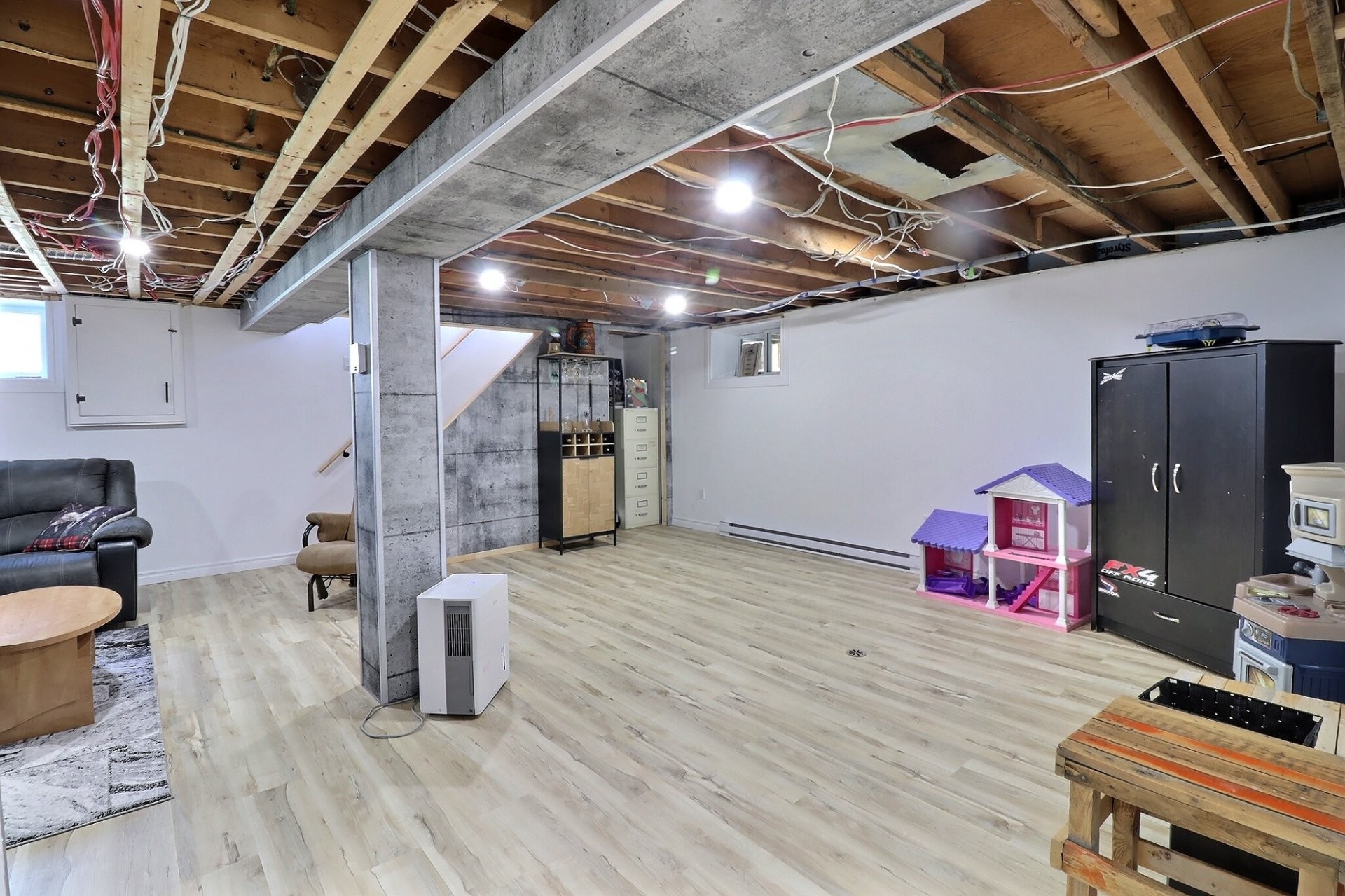 









5651


Av. des Franciscaines

,
Alma,




QC
G8E1C6

