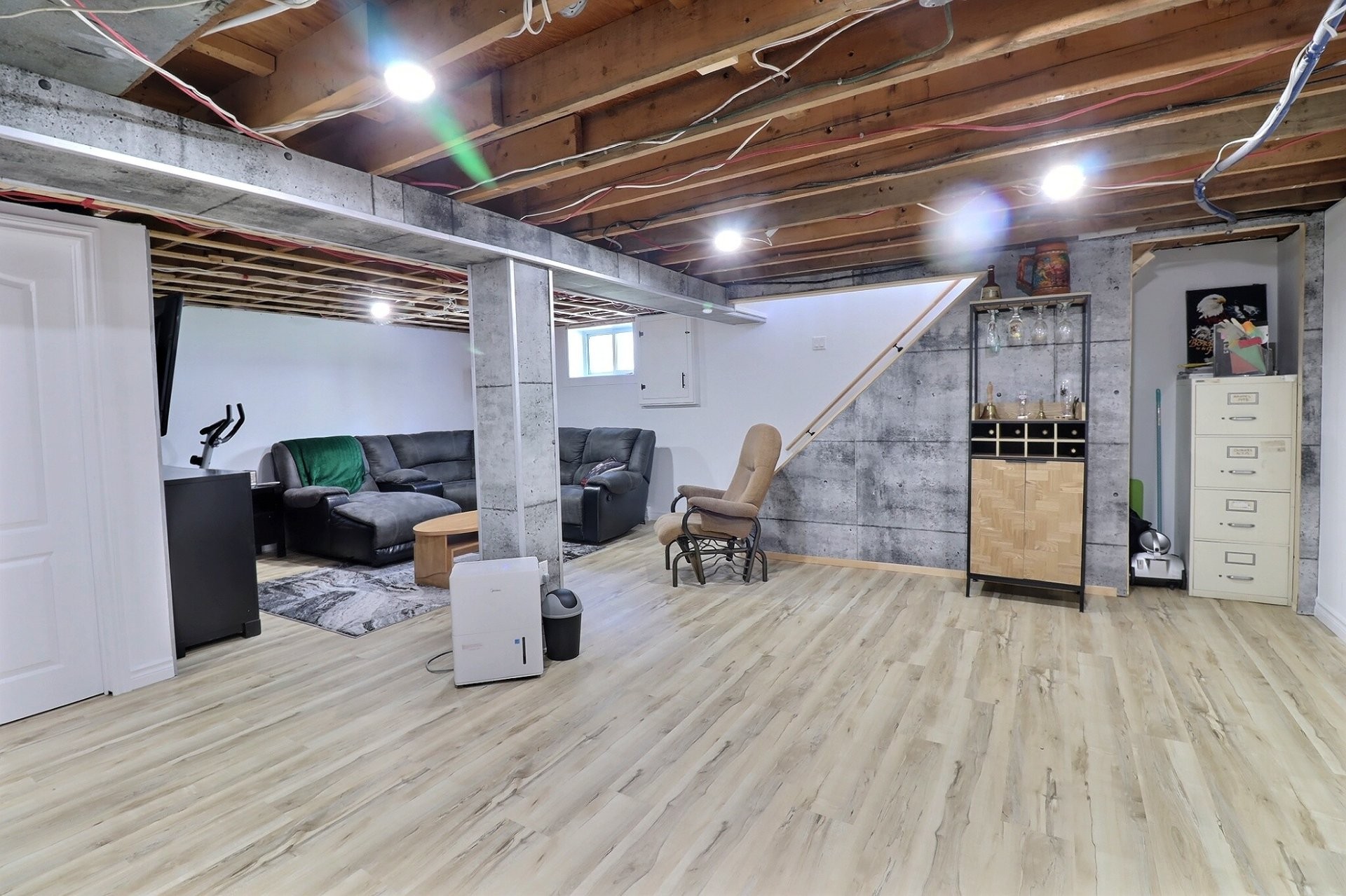 









5651


Av. des Franciscaines

,
Alma,




QC
G8E1C6

