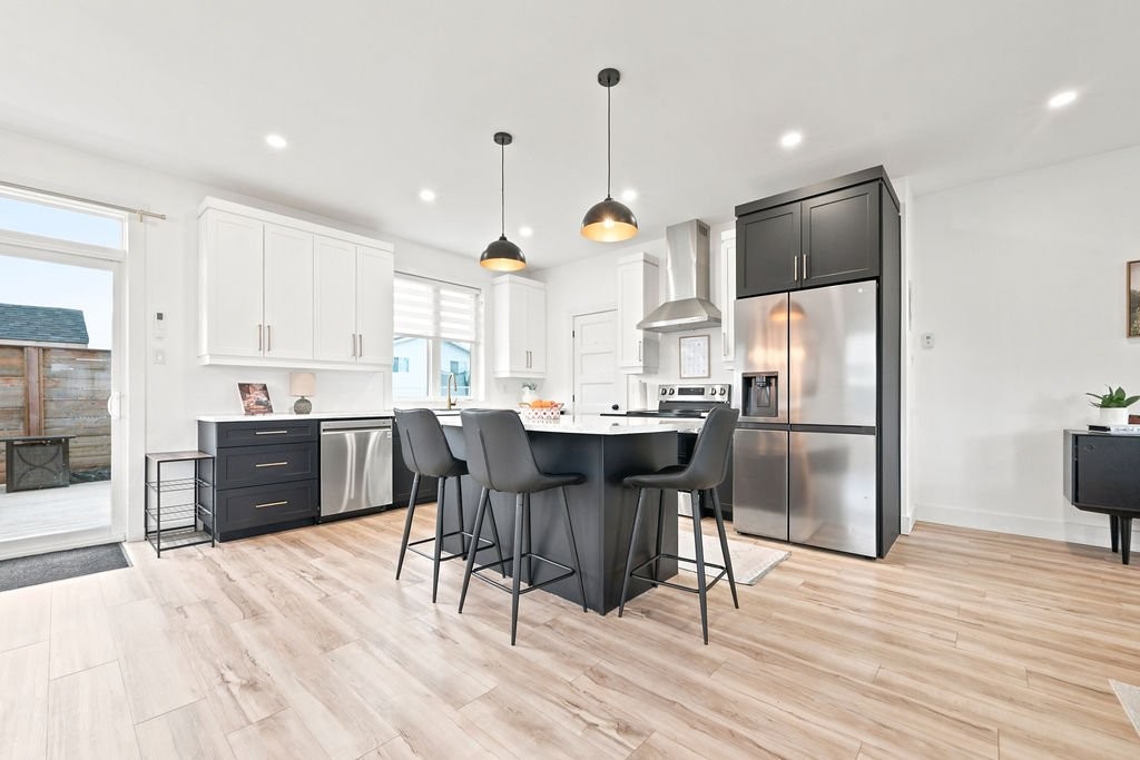 









24


Rue Armstrong

,
Shawville,




QC
J0X2Y0


