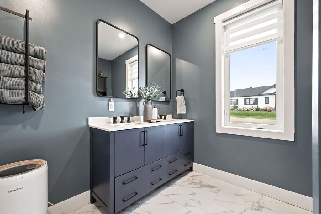 









24


Rue Armstrong

,
Shawville,




QC
J0X2Y0

