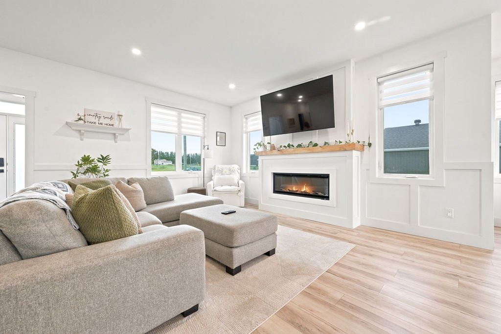 









24


Rue Armstrong

,
Shawville,




QC
J0X2Y0

