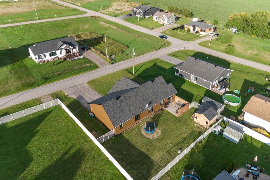 









24


Rue Armstrong

,
Shawville,




QC
J0X2Y0

