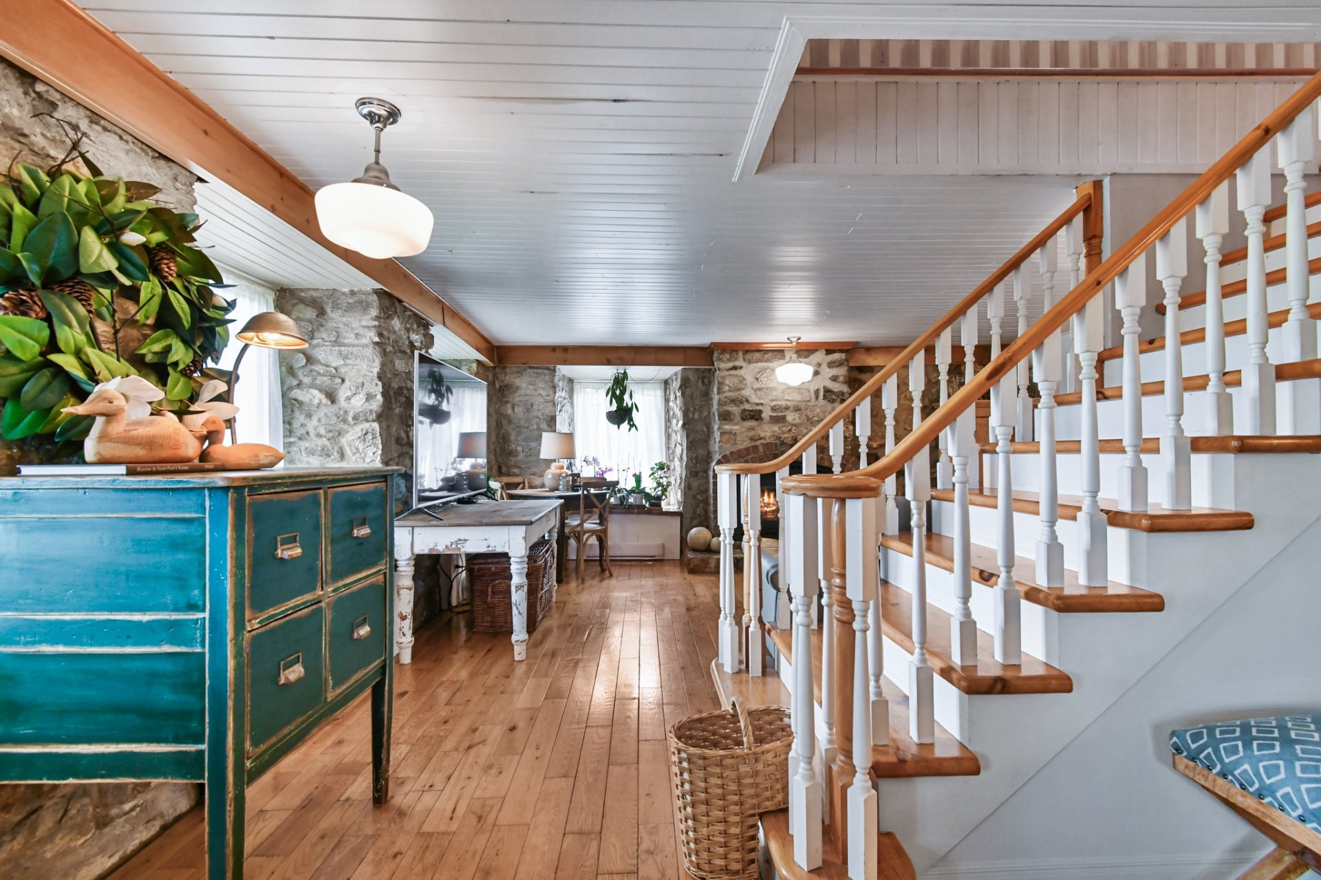 









647


Boul. Lacombe

,
Repentigny (Le Gardeur),




QC
J5Z2P7

