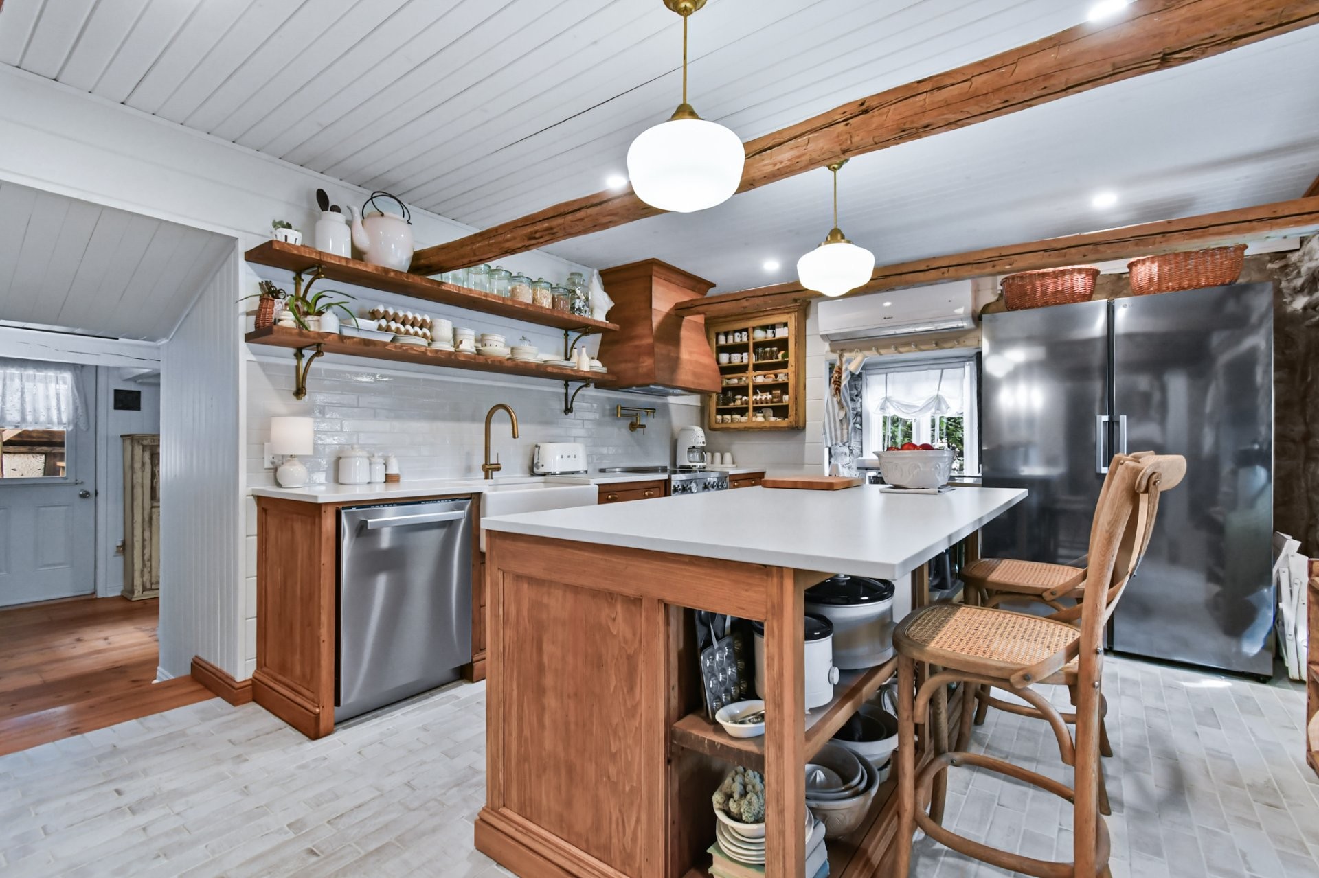 









647


Boul. Lacombe

,
Repentigny (Le Gardeur),




QC
J5Z2P7

