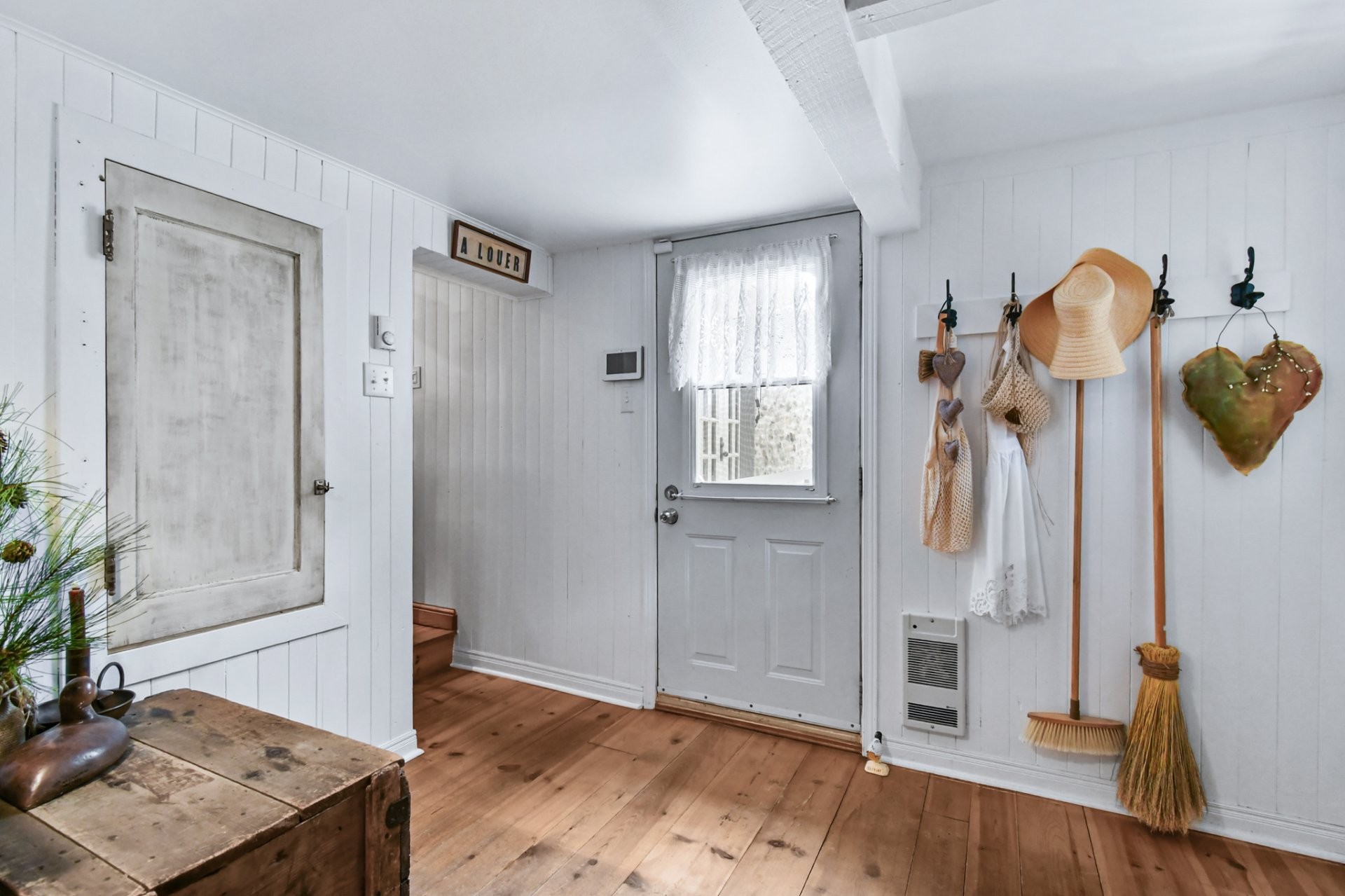 









647


Boul. Lacombe

,
Repentigny (Le Gardeur),




QC
J5Z2P7

