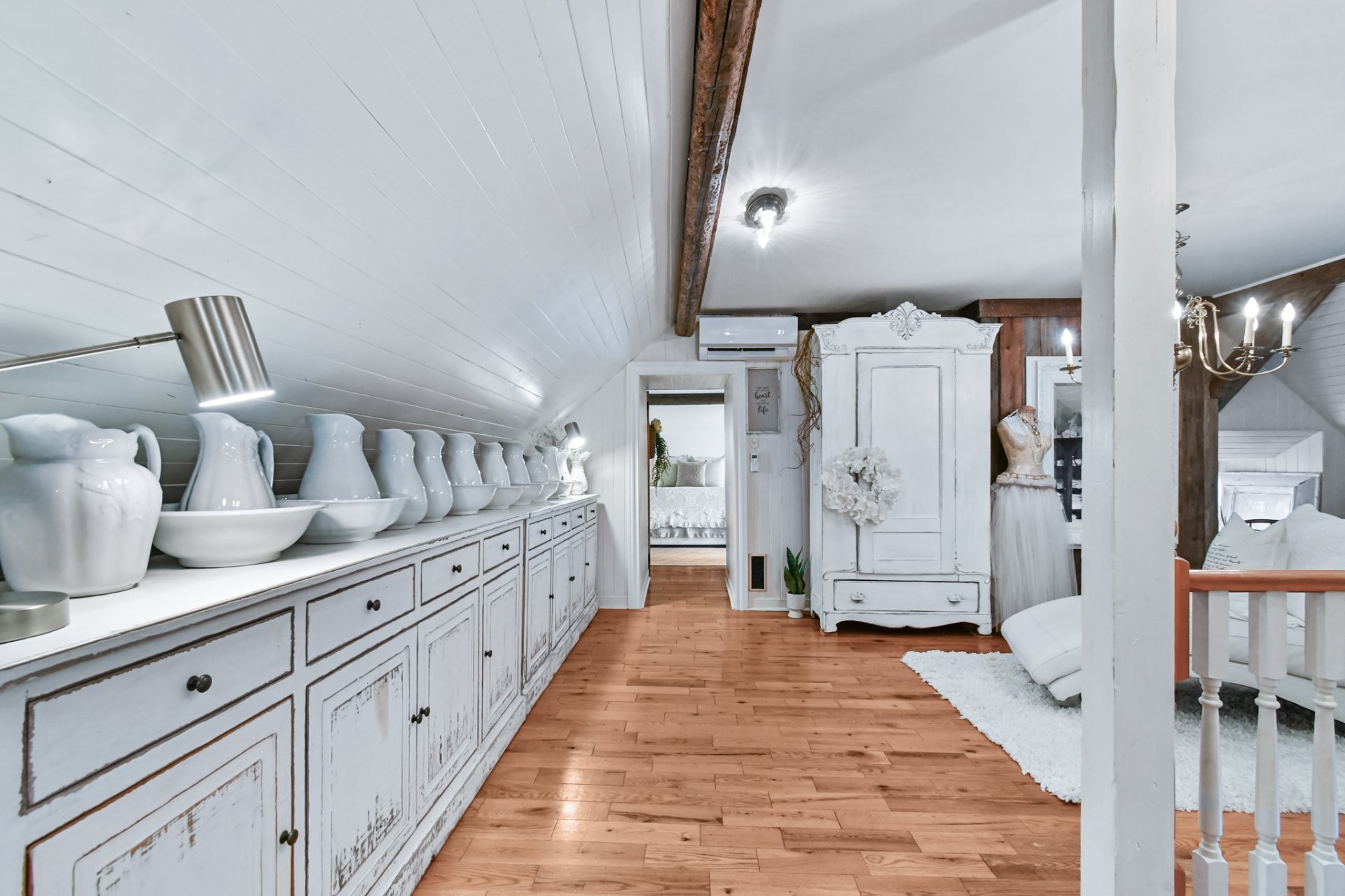 









647


Boul. Lacombe

,
Repentigny (Le Gardeur),




QC
J5Z2P7

