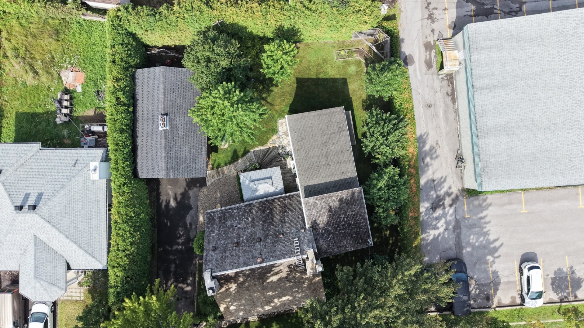 









647


Boul. Lacombe

,
Repentigny (Le Gardeur),




QC
J5Z2P7

