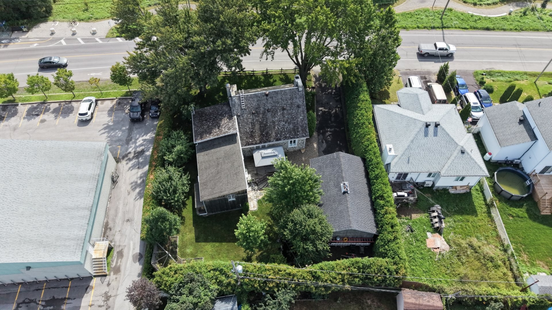 









647


Boul. Lacombe

,
Repentigny (Le Gardeur),




QC
J5Z2P7

