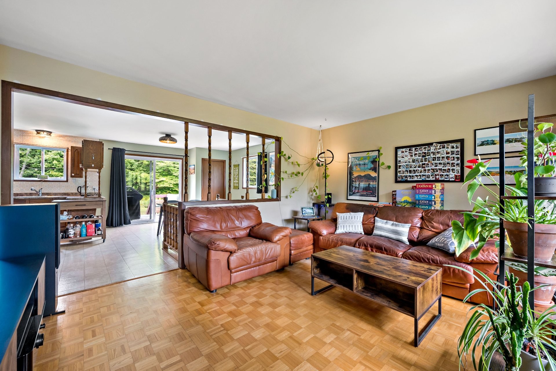 









301


Mtée Desjardins

,
Lac-Supérieur,




QC
J0T1J0

