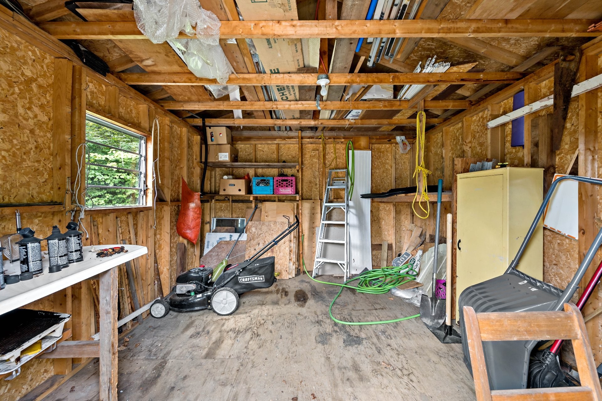 









301


Mtée Desjardins

,
Lac-Supérieur,




QC
J0T1J0

