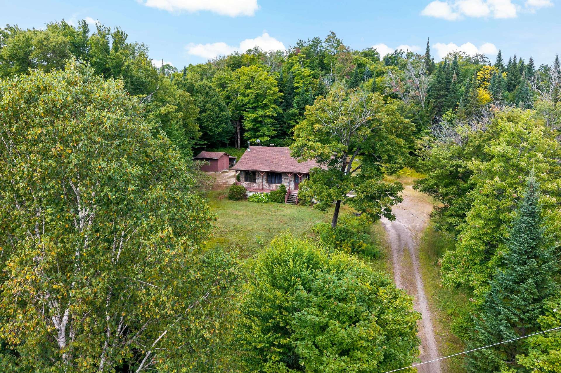 









301


Mtée Desjardins

,
Lac-Supérieur,




QC
J0T1J0

