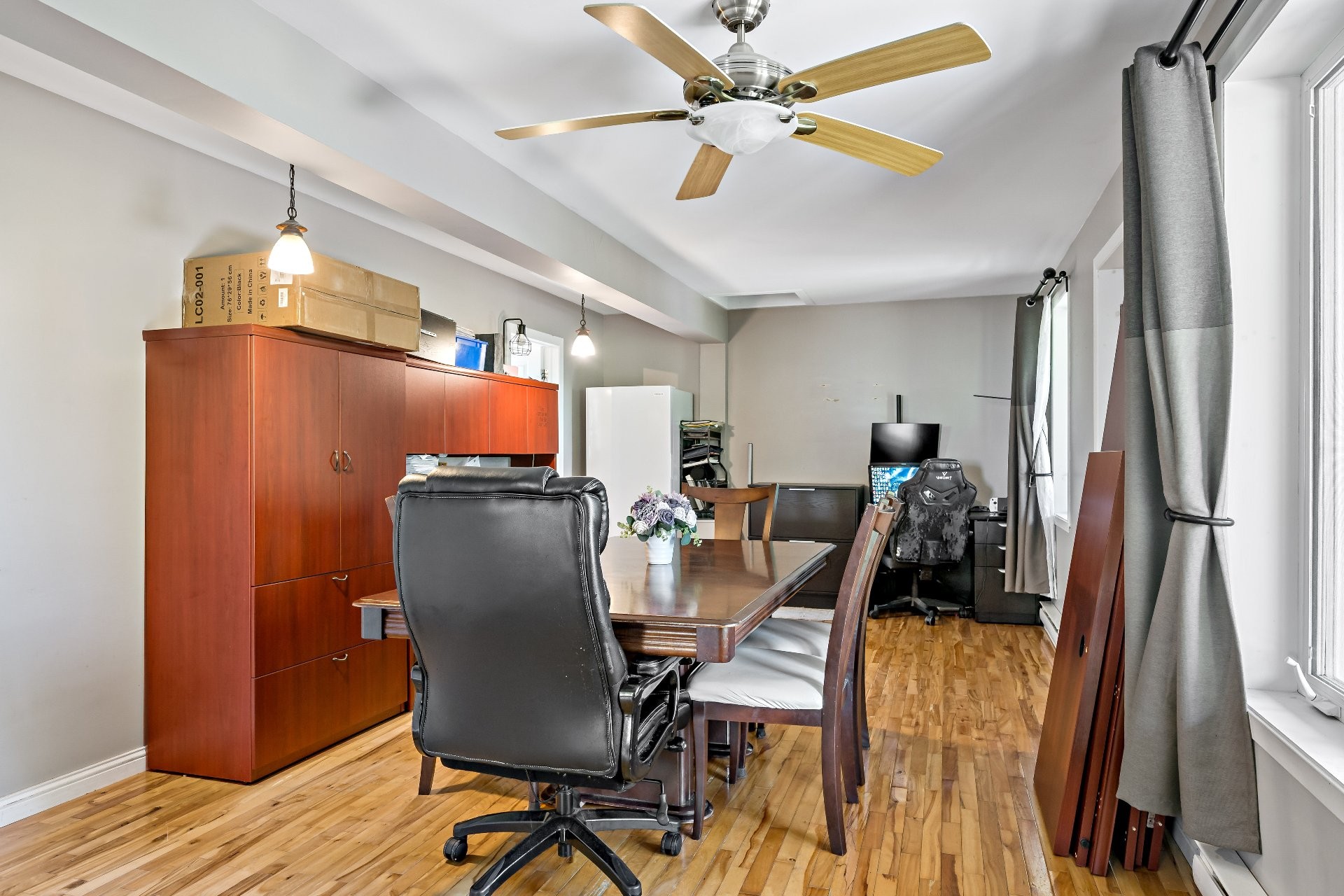 









6


Rue Airville N.

,
Mont-Blanc,




QC
J0T2G0


