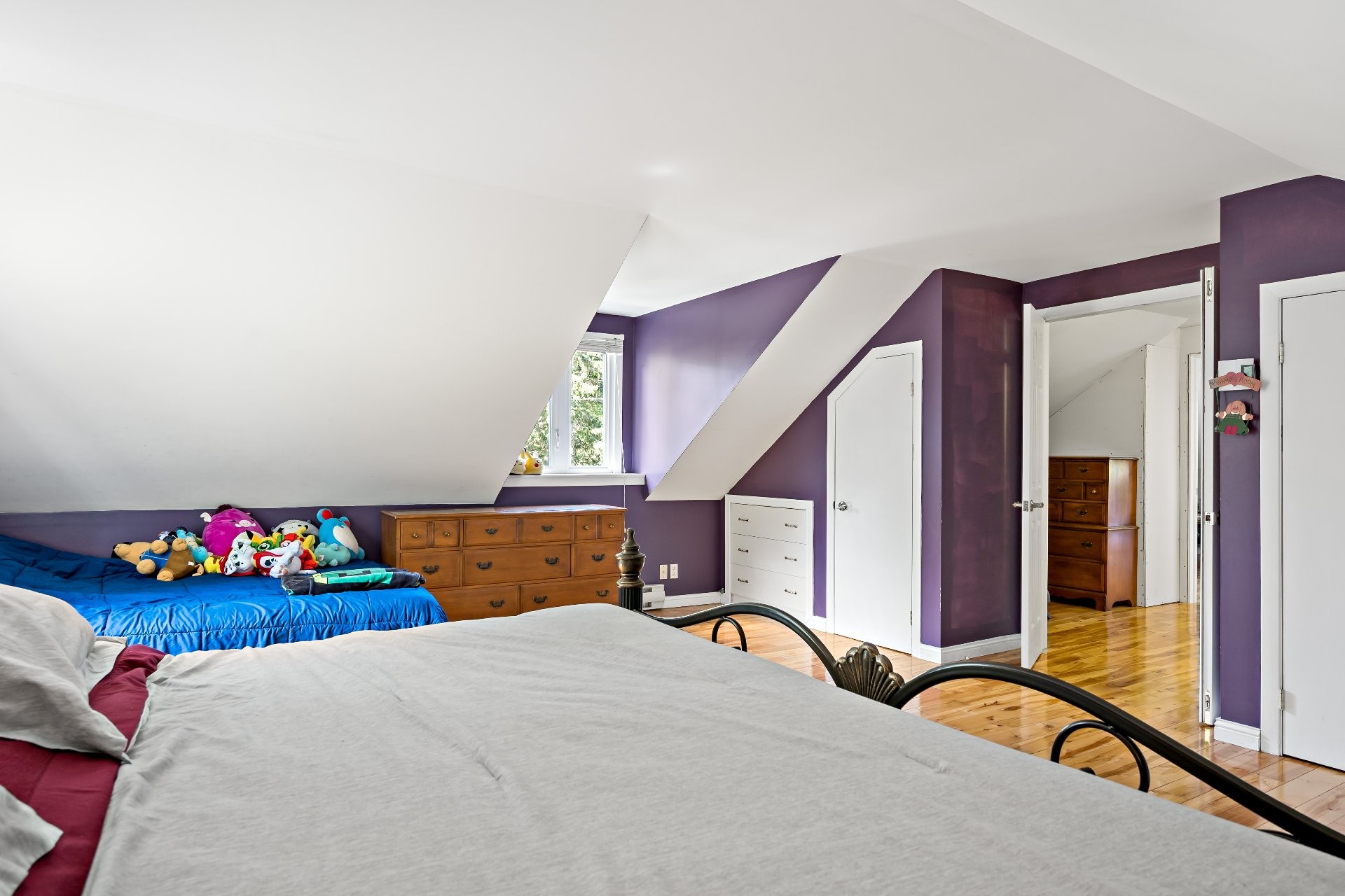 









6


Rue Airville N.

,
Mont-Blanc,




QC
J0T2G0

