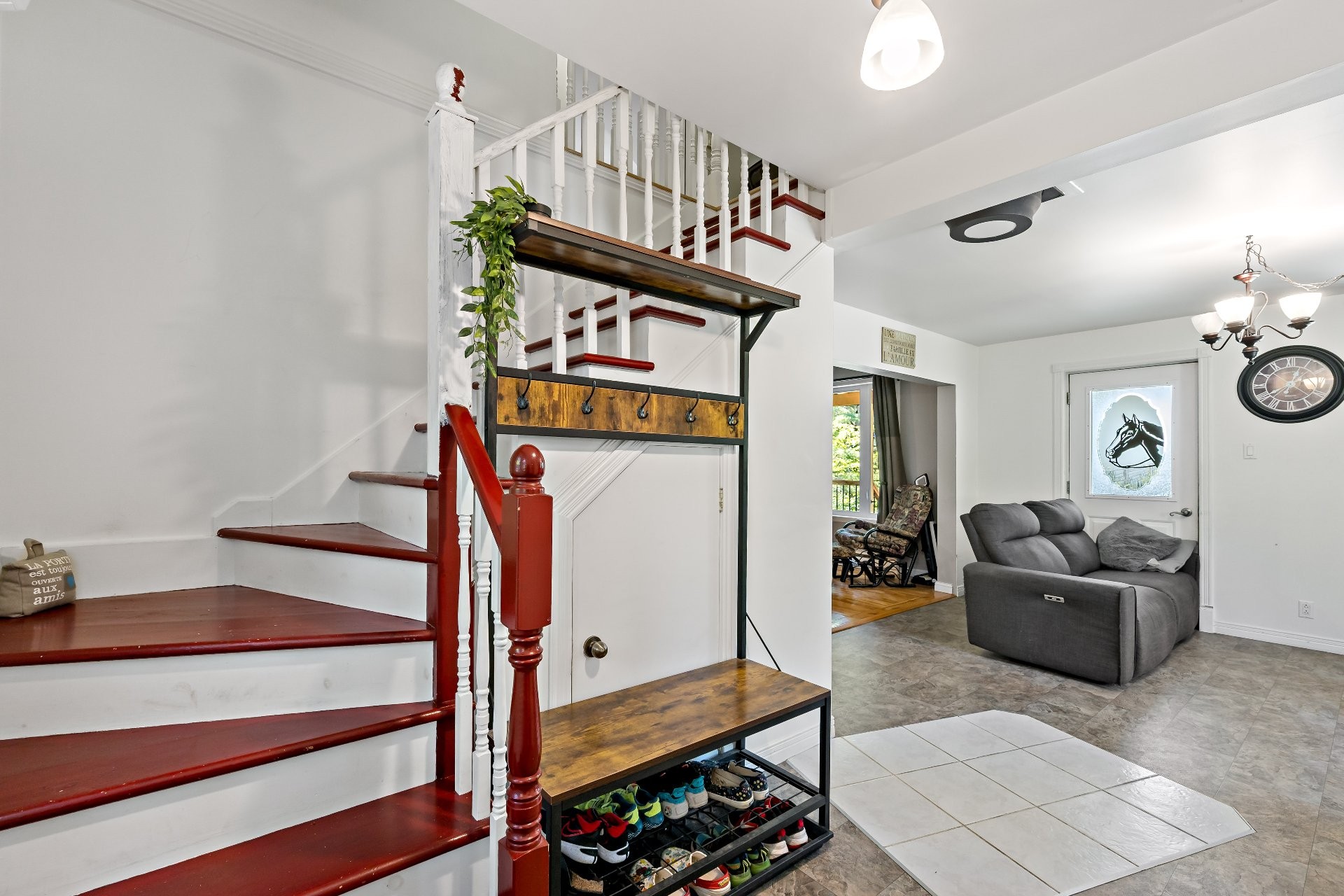 









6


Rue Airville N.

,
Mont-Blanc,




QC
J0T2G0

