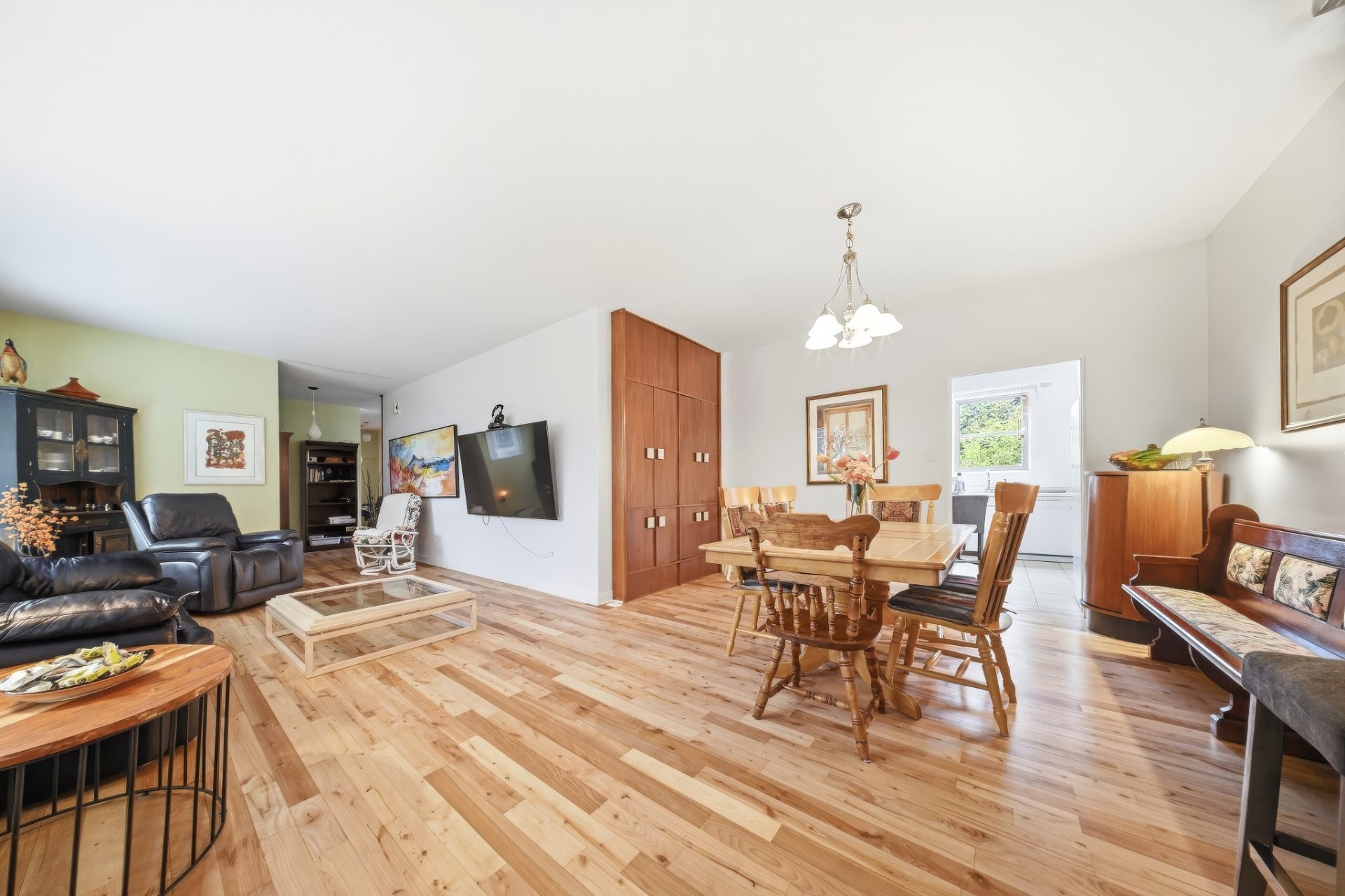 









673

 - 681


Ch. Sydenham

,
Saguenay (Chicoutimi),




QC
G7H2G7

