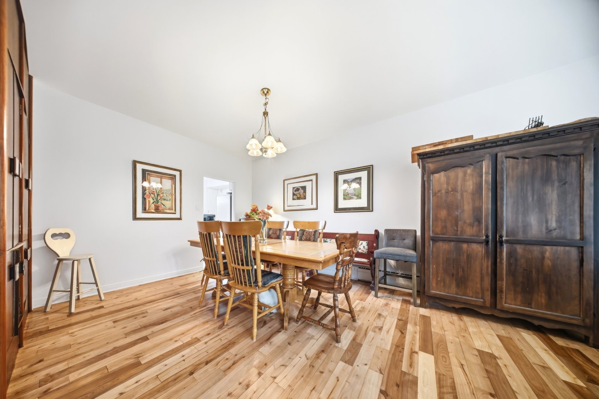 









673

 - 681


Ch. Sydenham

,
Saguenay (Chicoutimi),




QC
G7H2G7


