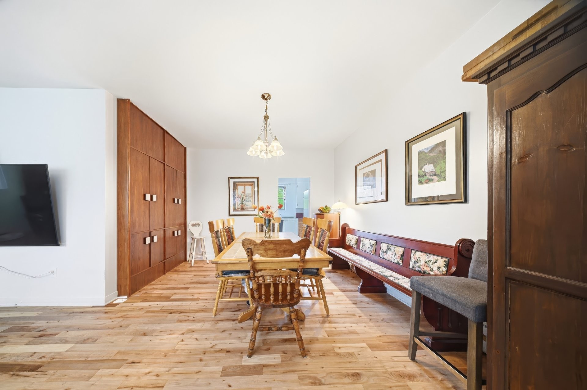 









673

 - 681


Ch. Sydenham

,
Saguenay (Chicoutimi),




QC
G7H2G7

