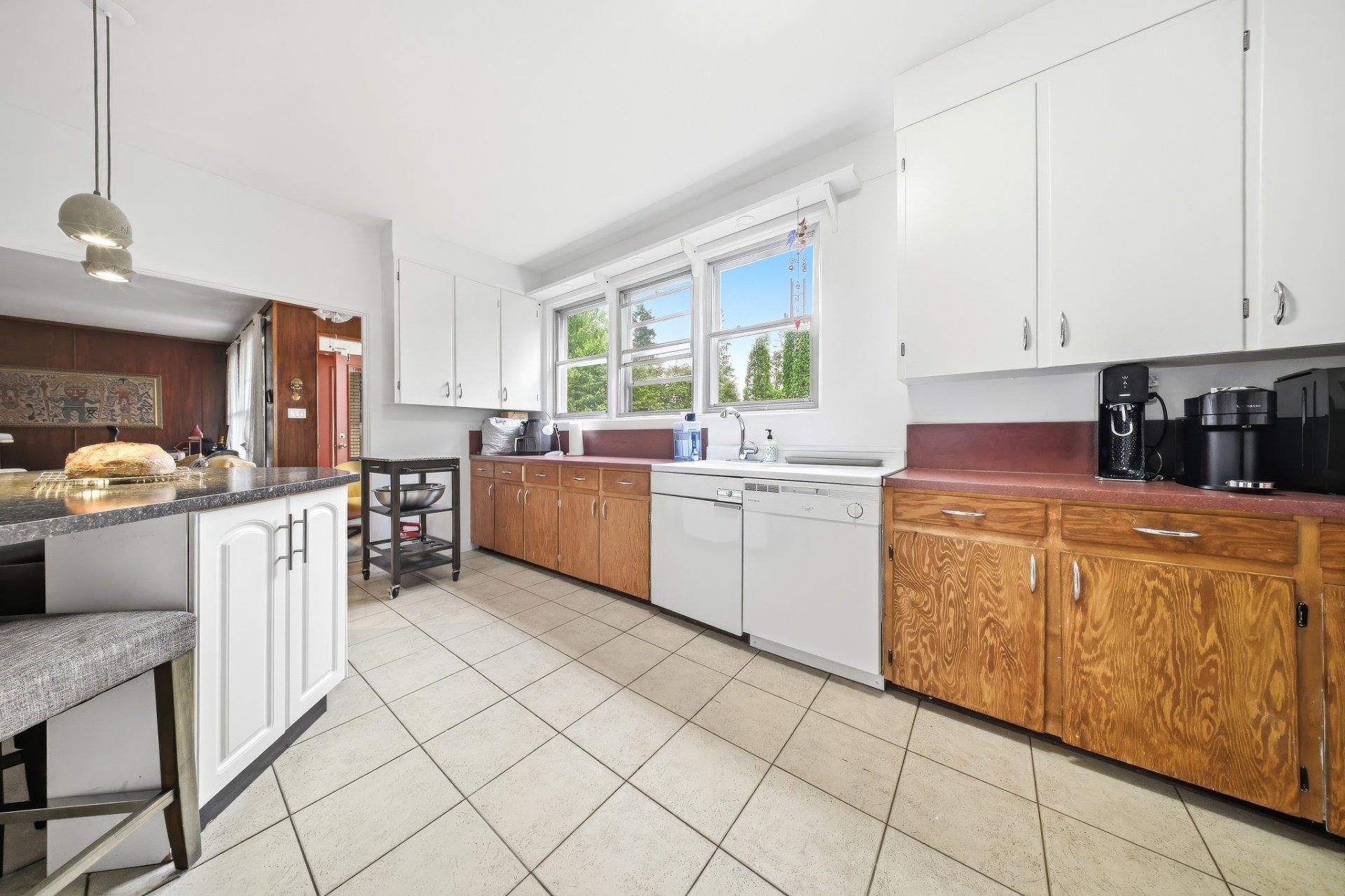 









673

 - 681


Ch. Sydenham

,
Saguenay (Chicoutimi),




QC
G7H2G7

