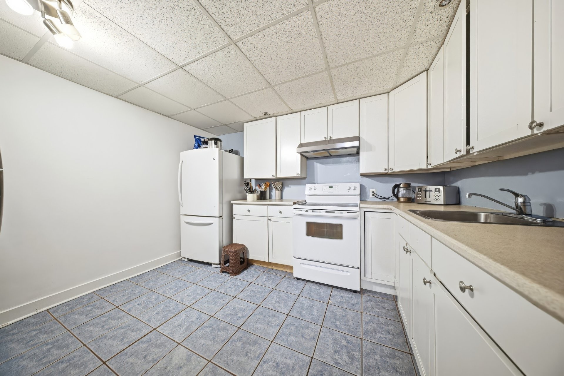









673

 - 681


Ch. Sydenham

,
Saguenay (Chicoutimi),




QC
G7H2G7

