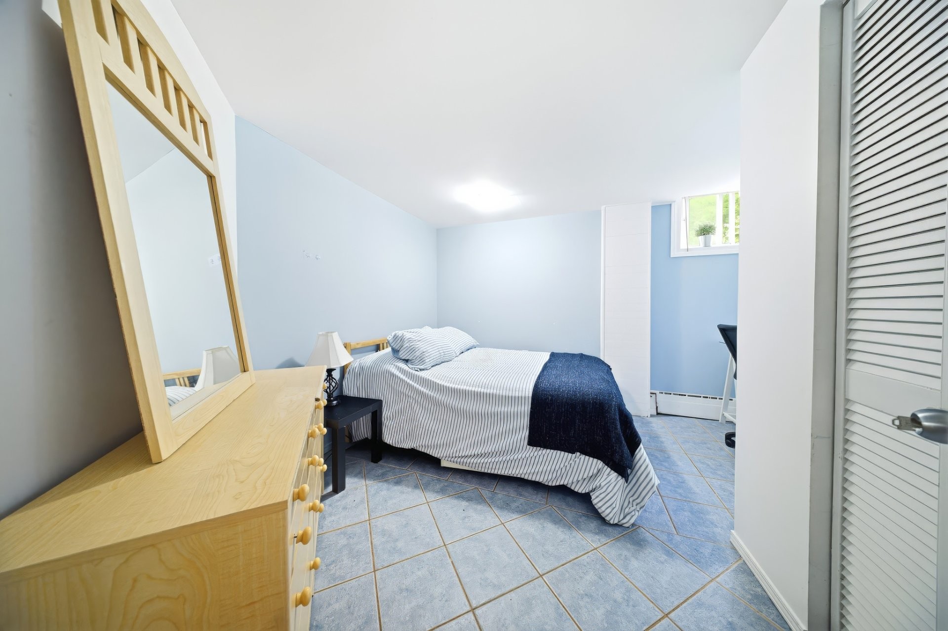 









673

 - 681


Ch. Sydenham

,
Saguenay (Chicoutimi),




QC
G7H2G7

