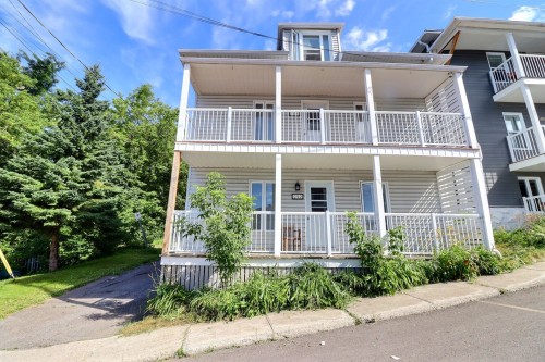 
															
													299
													
													- 301
													
													Rue Riverin
													
												
												Saguenay (Chicoutimi),
												QC 