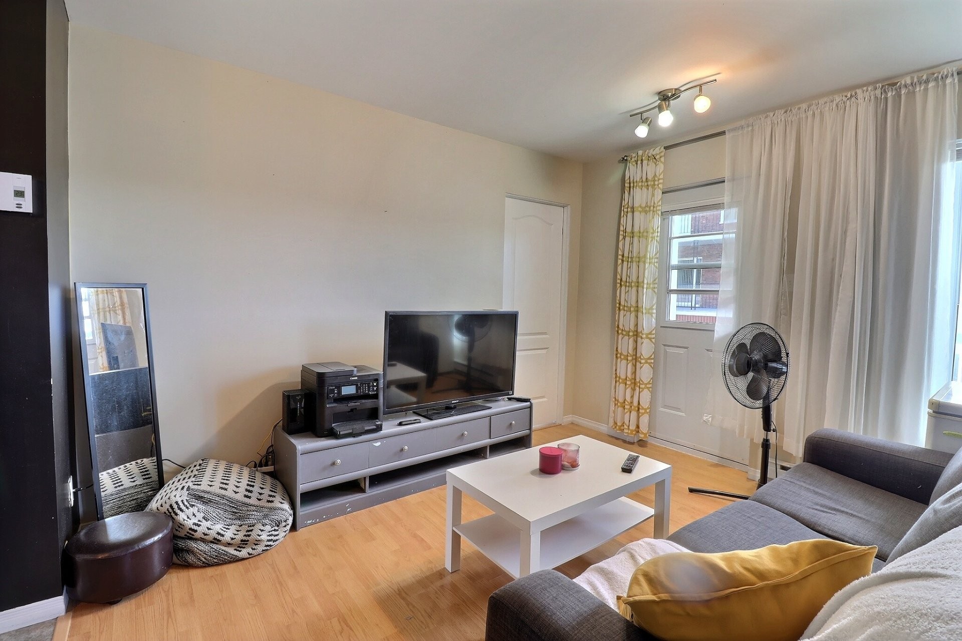 









299

 - 301


Rue Riverin

,
Saguenay (Chicoutimi),




QC
G7H4R9

