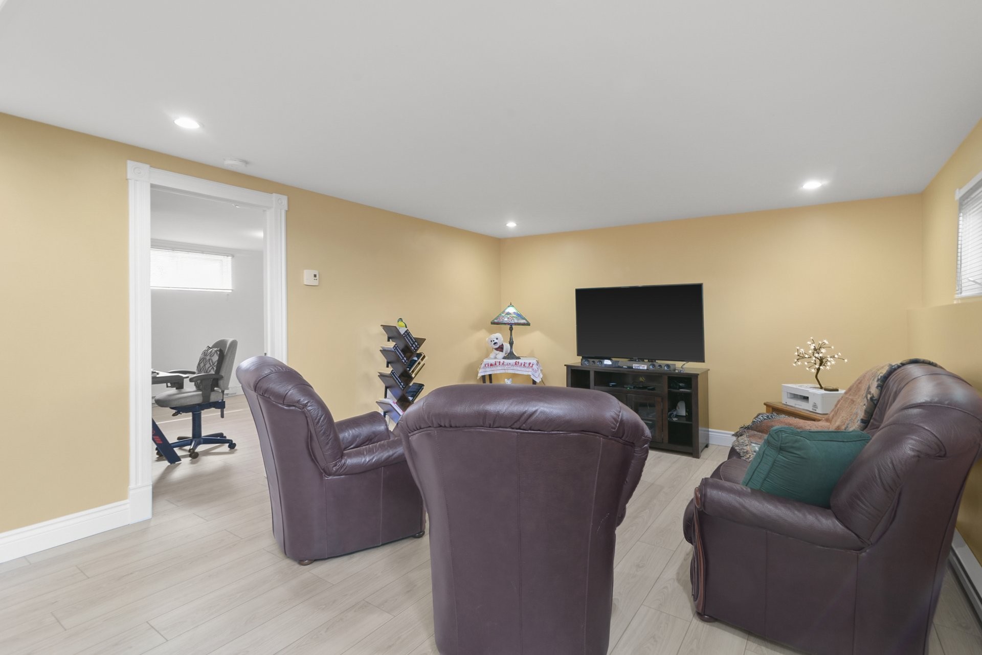









108


Rue Vanier

,
Saint-Constant,




QC
J5A2J9

