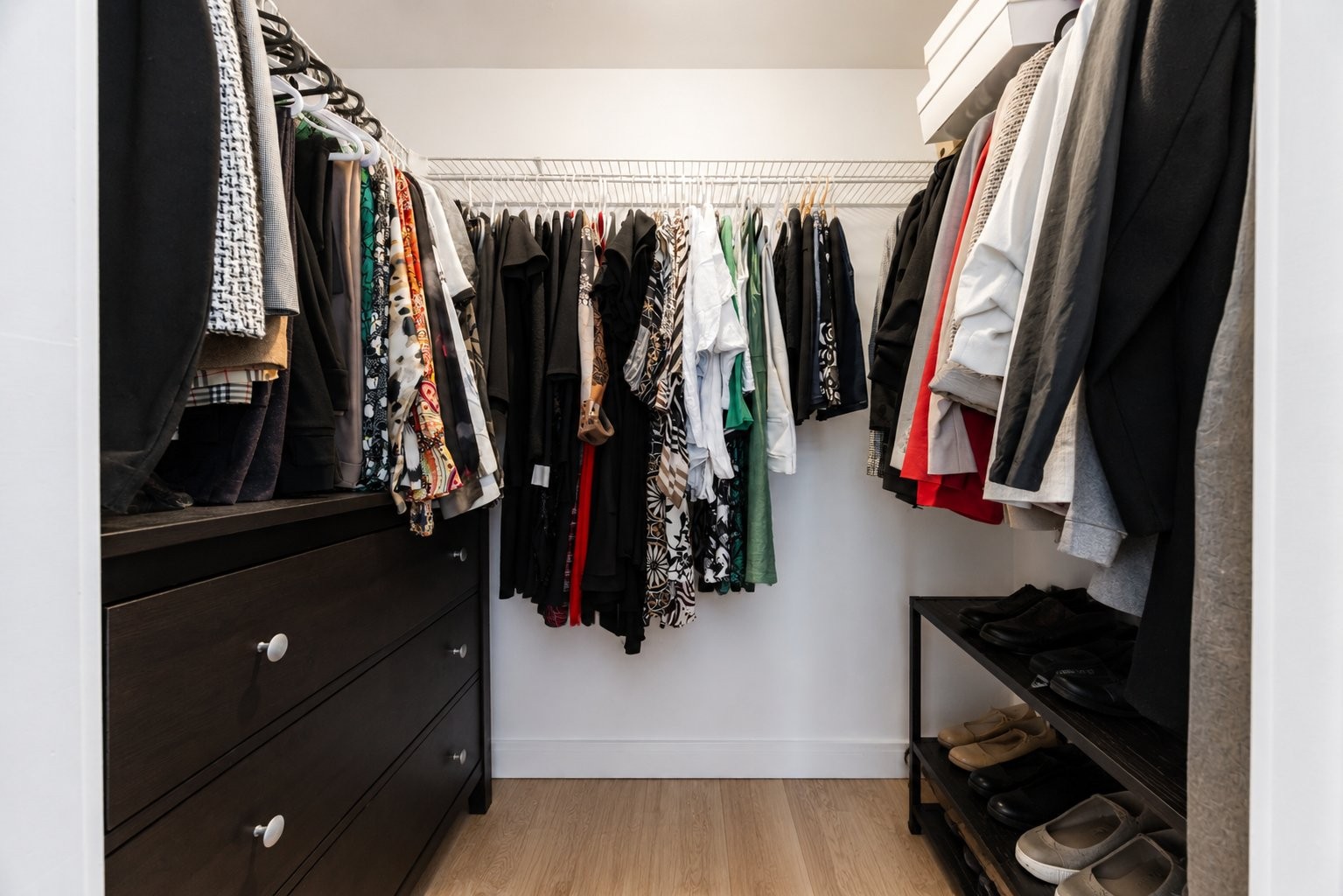 









235


Rue Peel

, 1006,
Montréal (Le Sud-Ouest),




QC
H3C0P8

