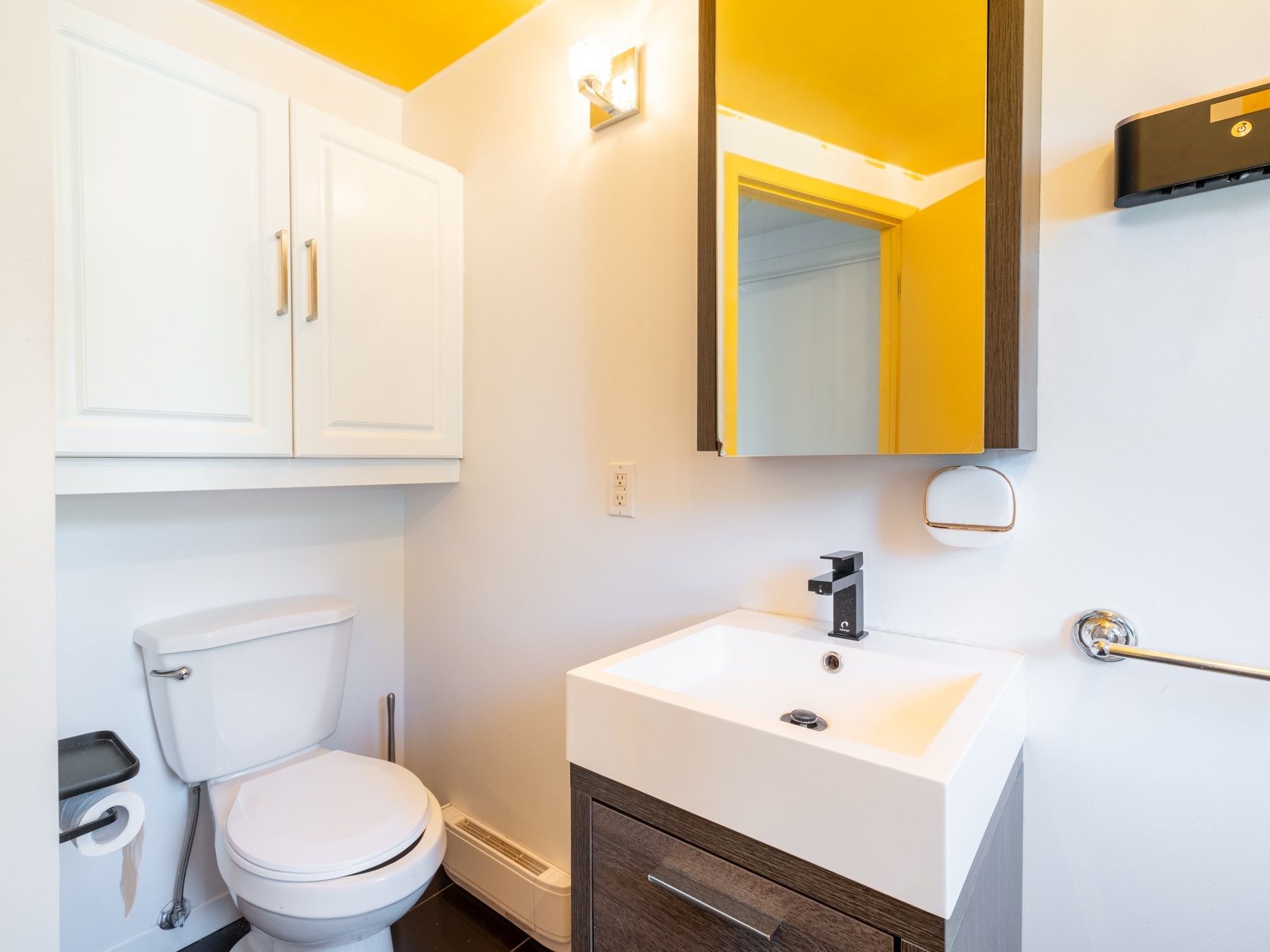 









61


Rue Alphonse

,
Sainte-Victoire-de-Sorel,




QC
J0G1T0

