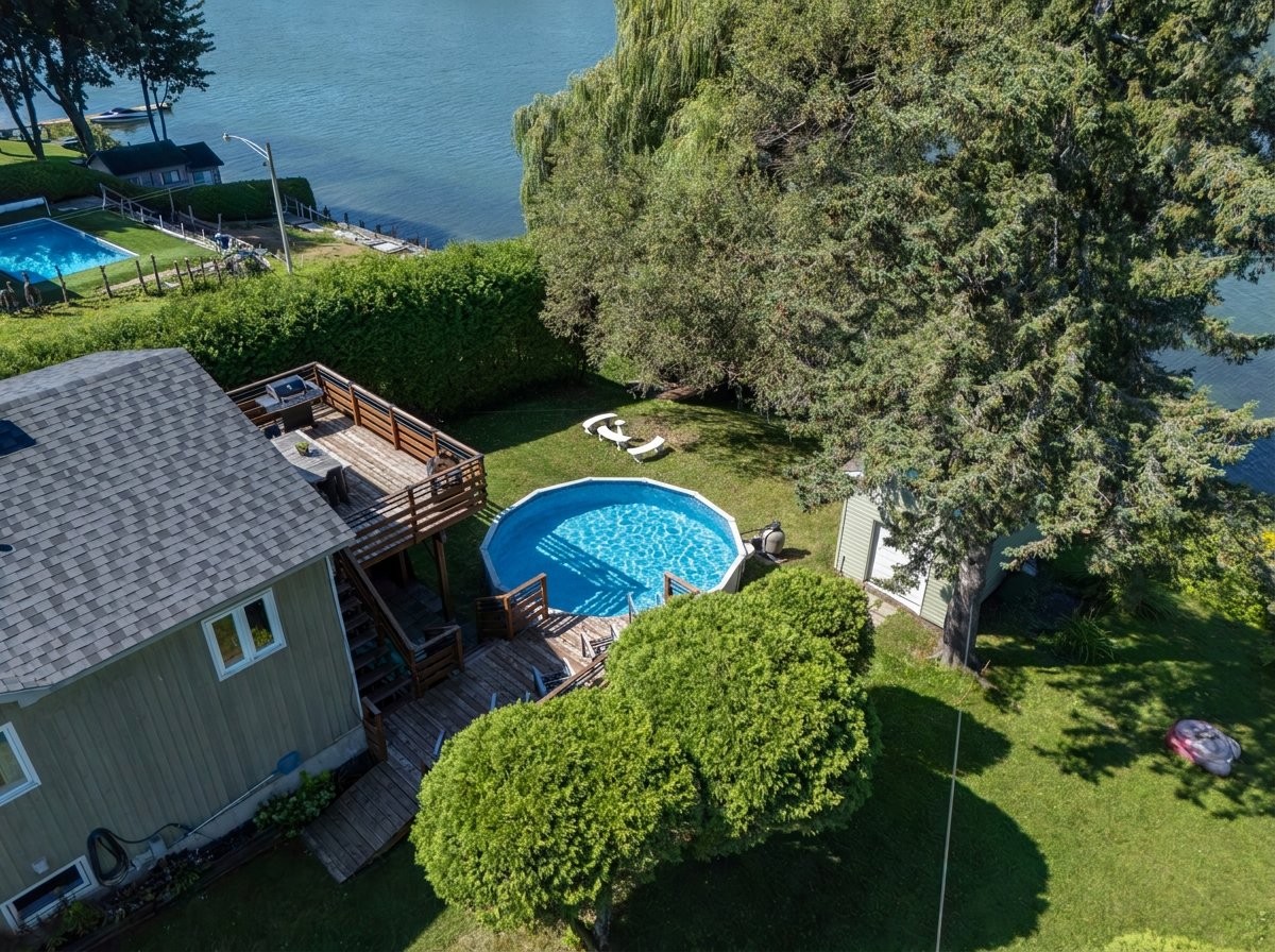 









61


Rue Alphonse

,
Sainte-Victoire-de-Sorel,




QC
J0G1T0

