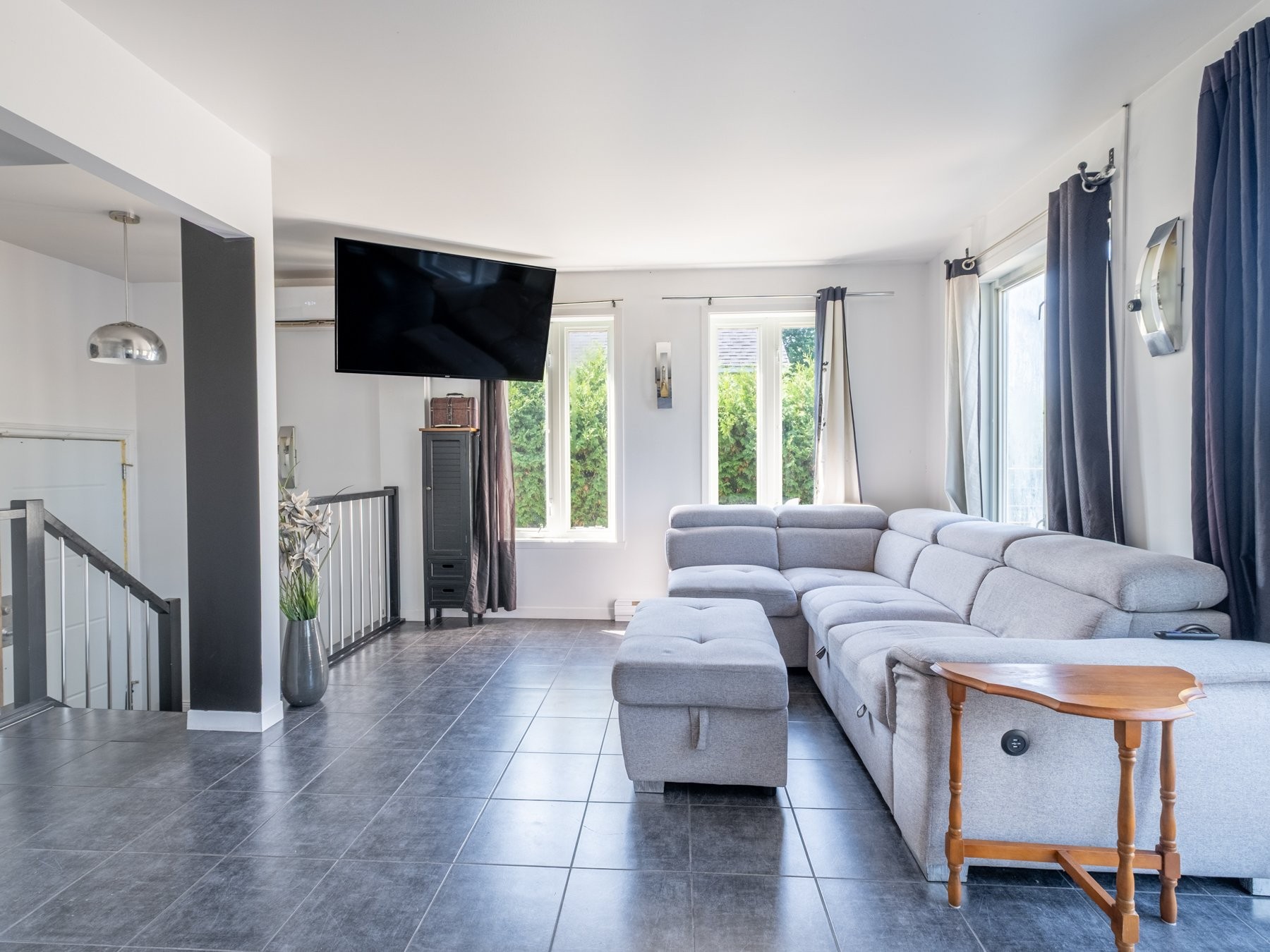 









61


Rue Alphonse

,
Sainte-Victoire-de-Sorel,




QC
J0G1T0

