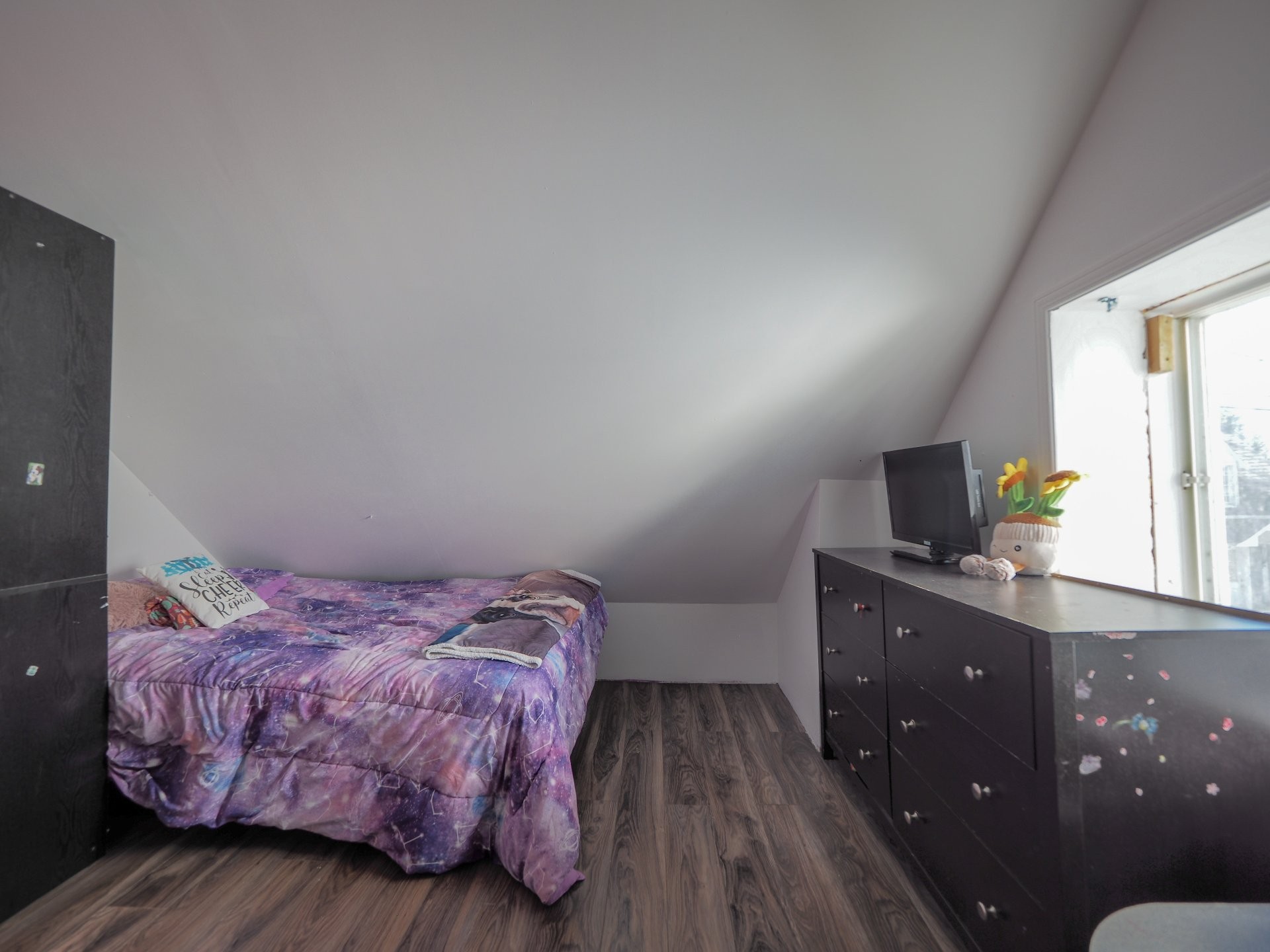 









11650


Rue Notre-Dame O.

,
Trois-Rivières,




QC
G9B6W4

