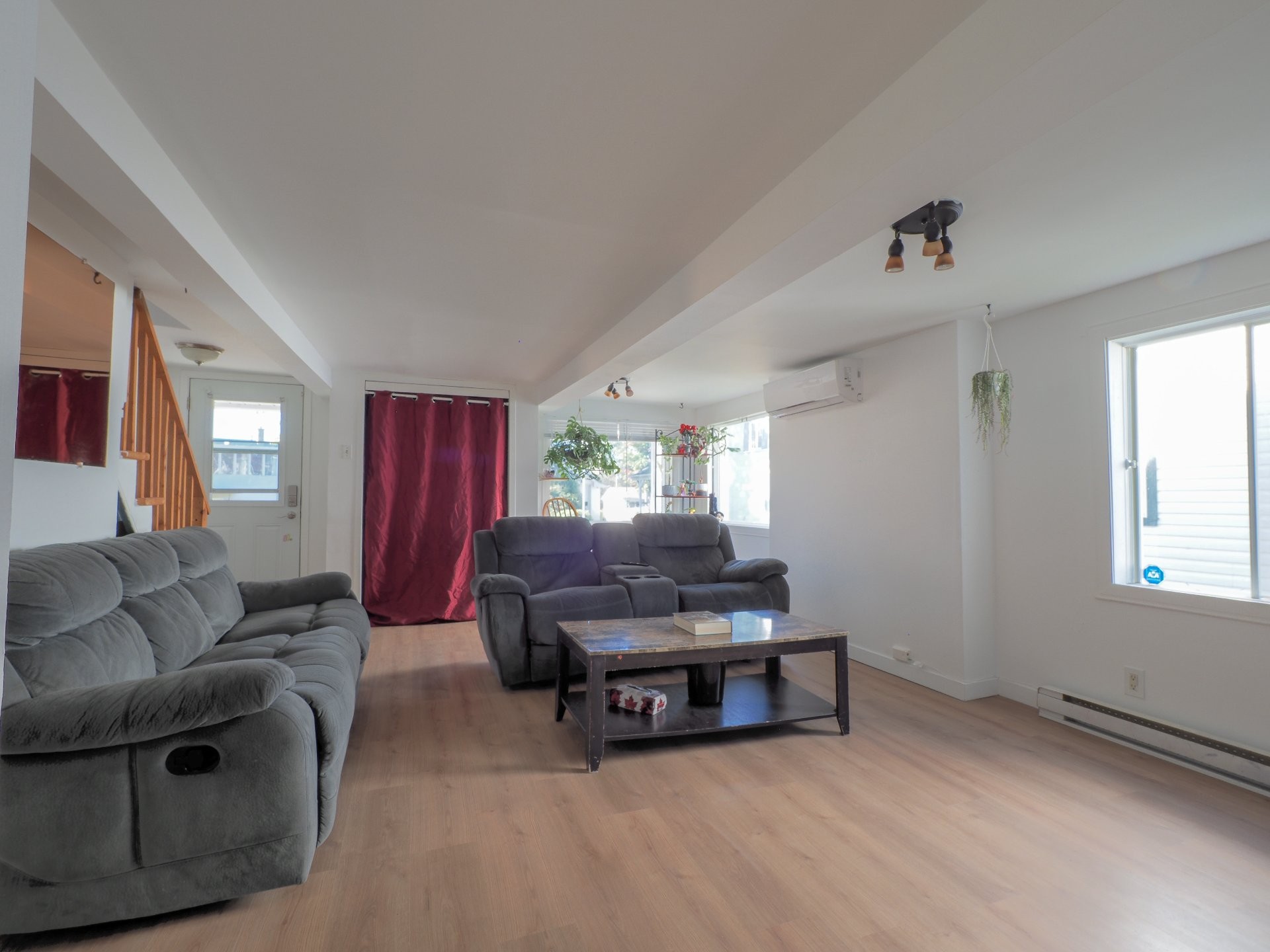 









11650


Rue Notre-Dame O.

,
Trois-Rivières,




QC
G9B6W4


