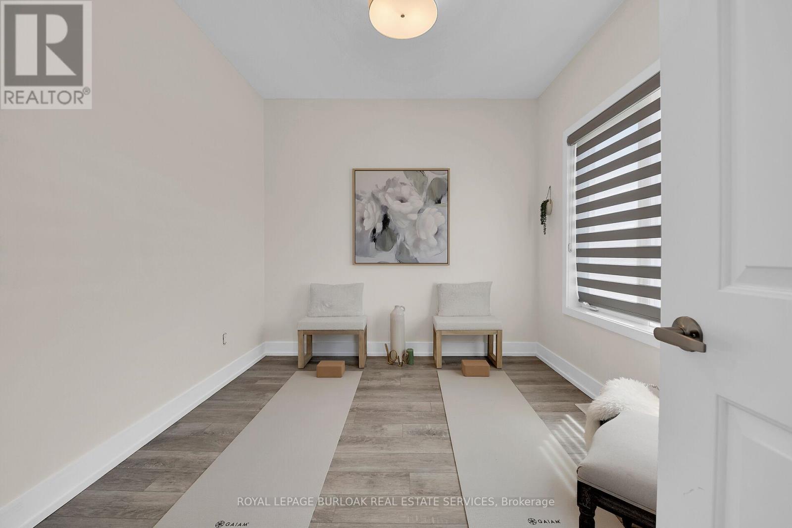 












9 - 115 SHOREVIEW PLACE

,
Hamilton,




Ontario
L8E0K4

