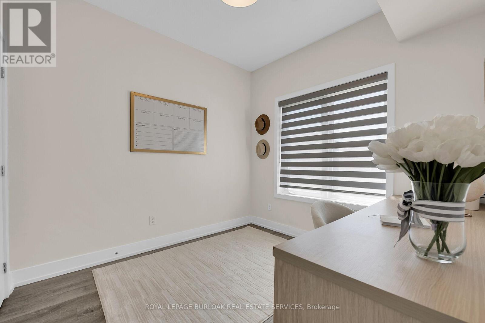 












9 - 115 SHOREVIEW PLACE

,
Hamilton,




Ontario
L8E0K4

