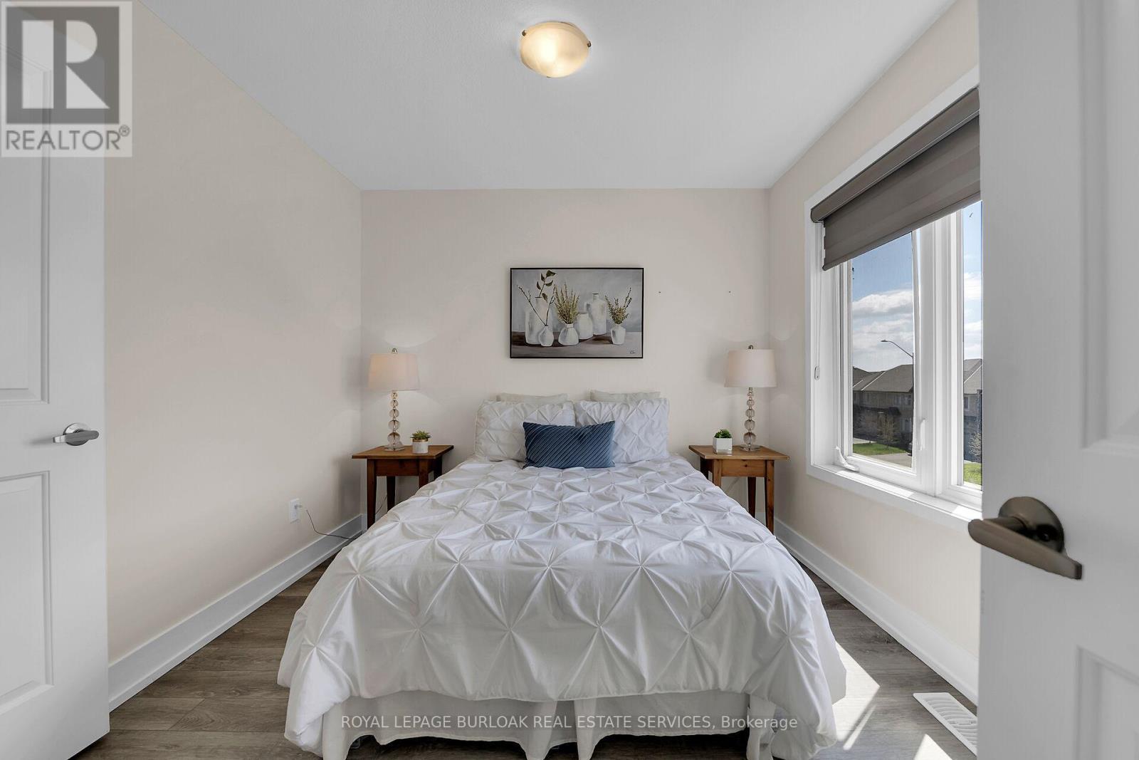 












9 - 115 SHOREVIEW PLACE

,
Hamilton,




Ontario
L8E0K4

