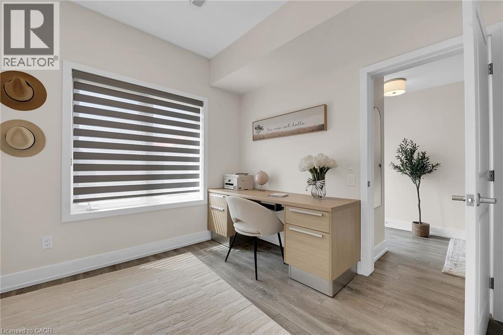 












115 SHOREVIEW Place Unit# 9

,
Stoney Creek,




Ontario
L8E0K4

