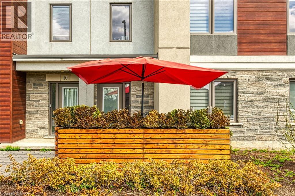 












115 SHOREVIEW Place Unit# 9

,
Stoney Creek,




Ontario
L8E0K4

