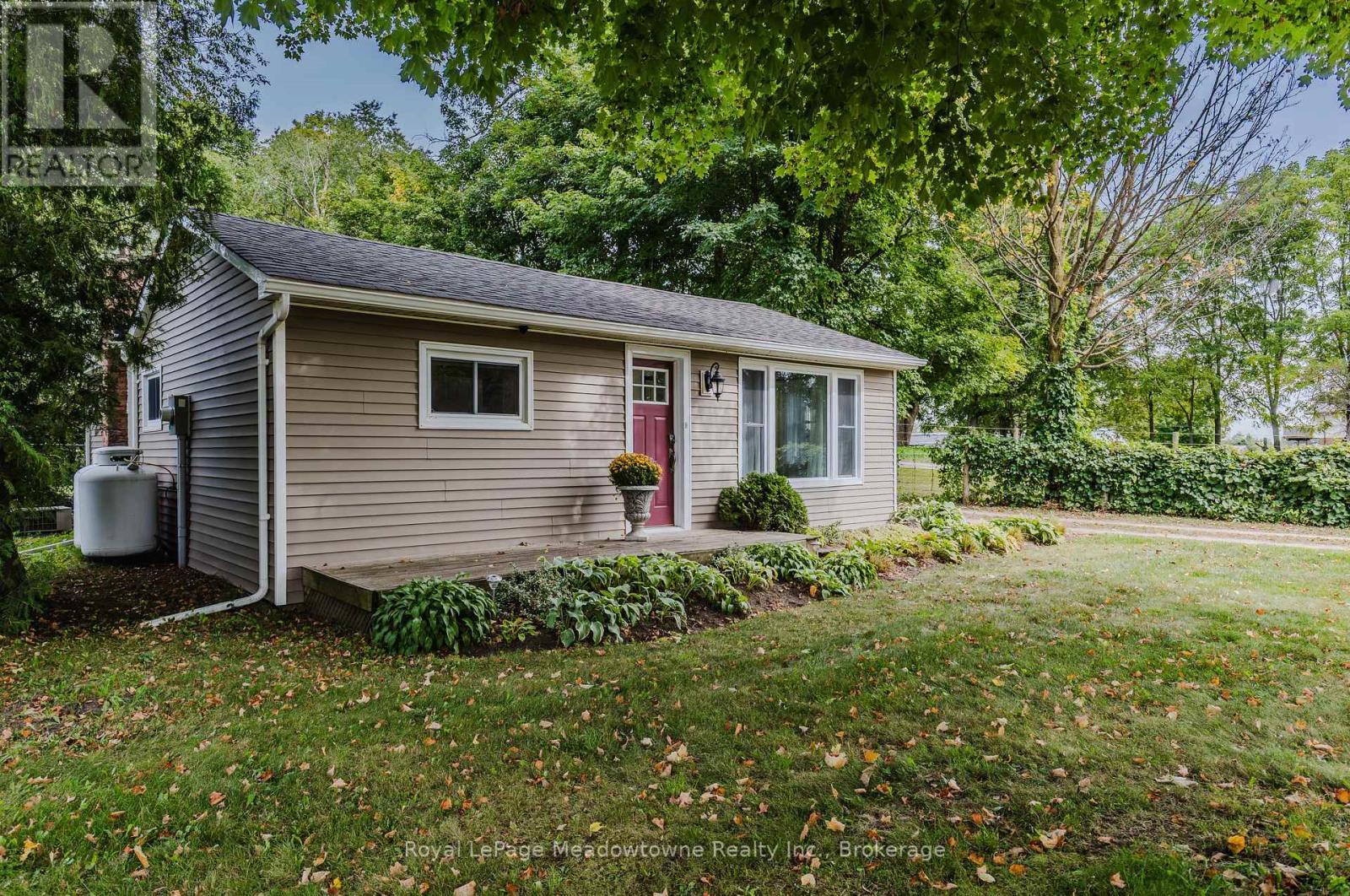 












5013 ERAMOSA-ERIN TOWNLINE

,
Erin,




Ontario
N0B2K0

