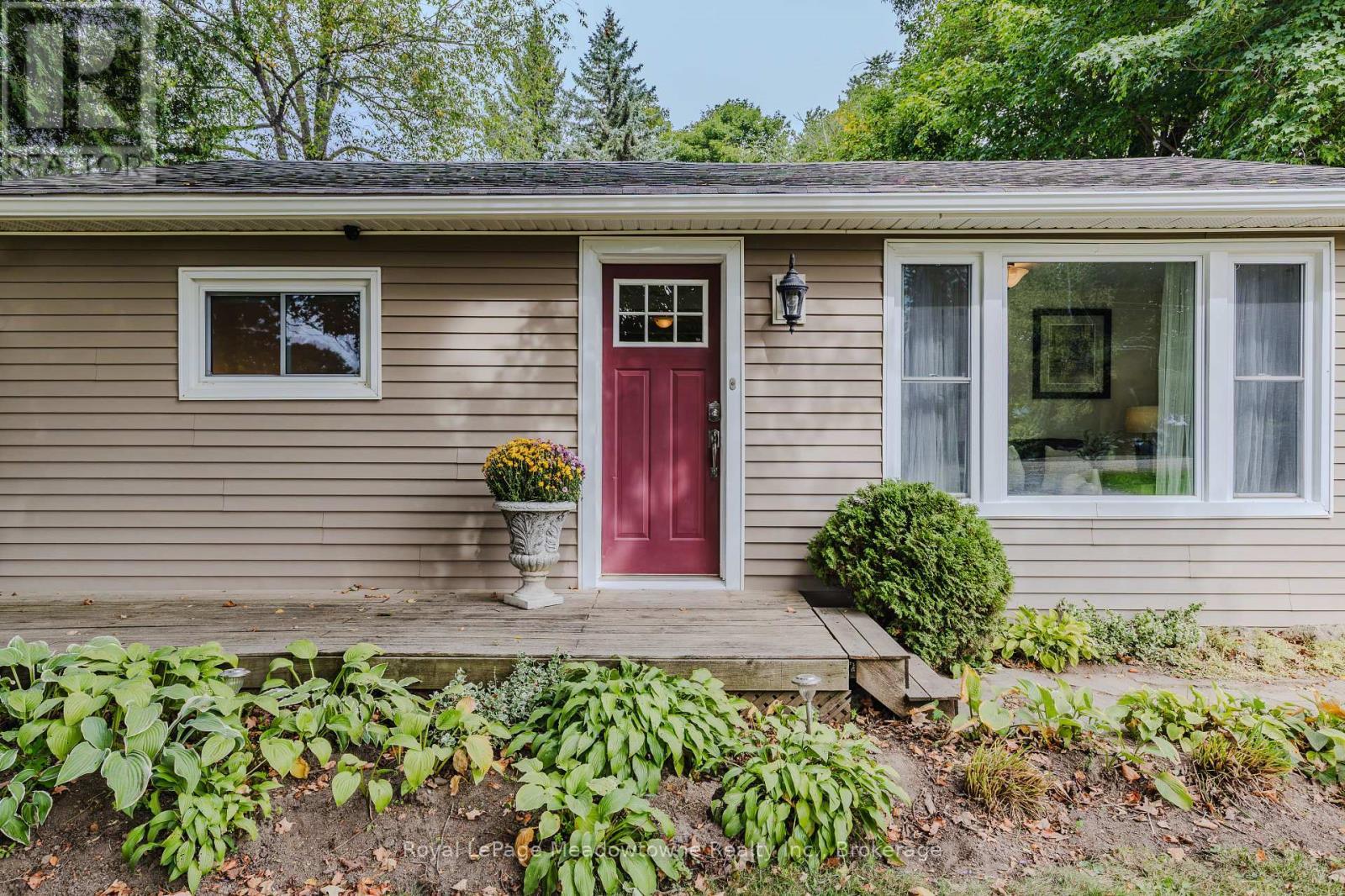 












5013 ERAMOSA-ERIN TOWNLINE

,
Erin,




Ontario
N0B2K0

