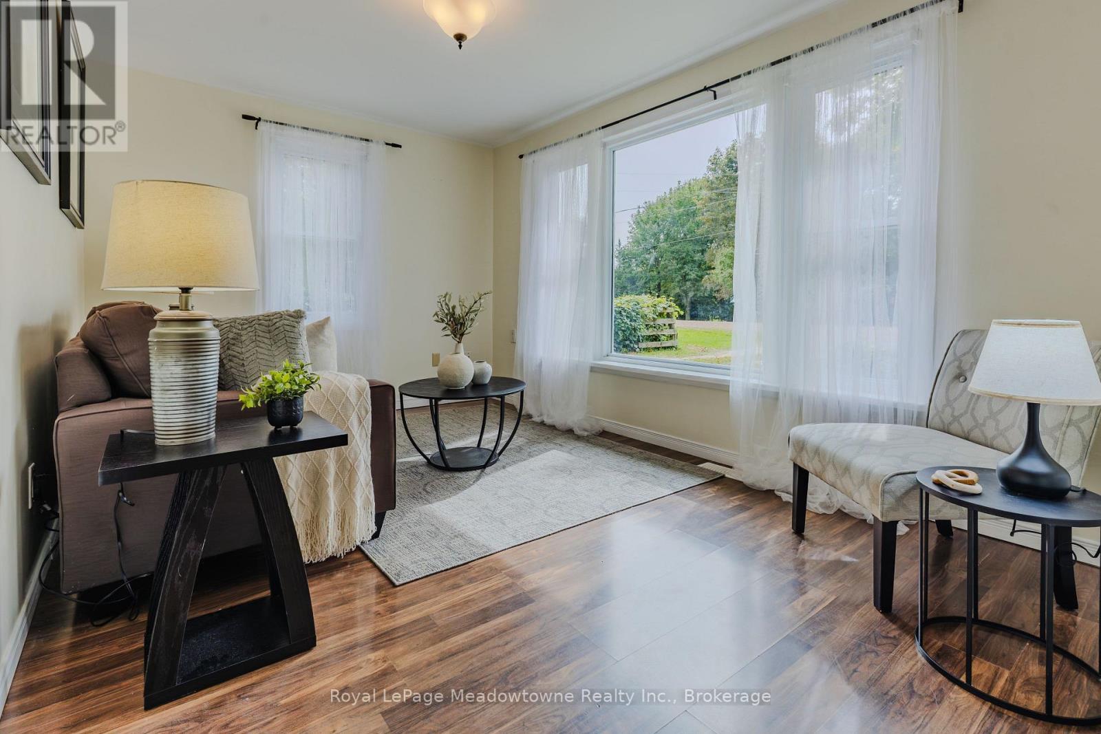 












5013 ERAMOSA-ERIN TOWNLINE

,
Erin,




Ontario
N0B2K0


