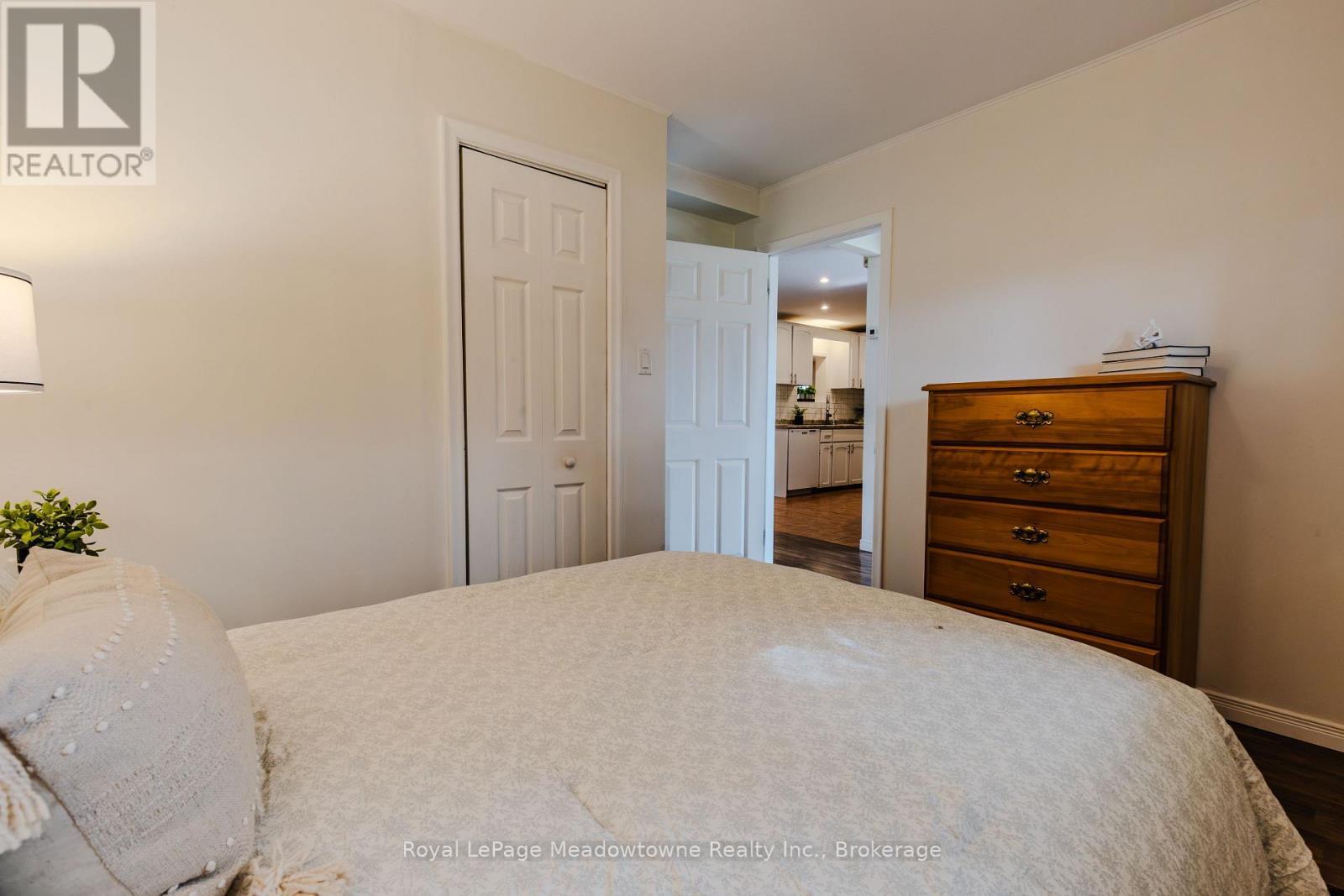 












5013 ERAMOSA-ERIN TOWNLINE

,
Erin,




Ontario
N0B2K0


