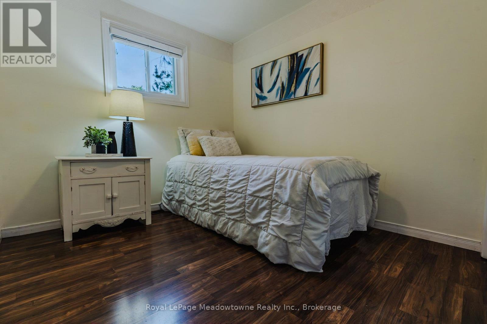 












5013 ERAMOSA-ERIN TOWNLINE

,
Erin,




Ontario
N0B2K0

