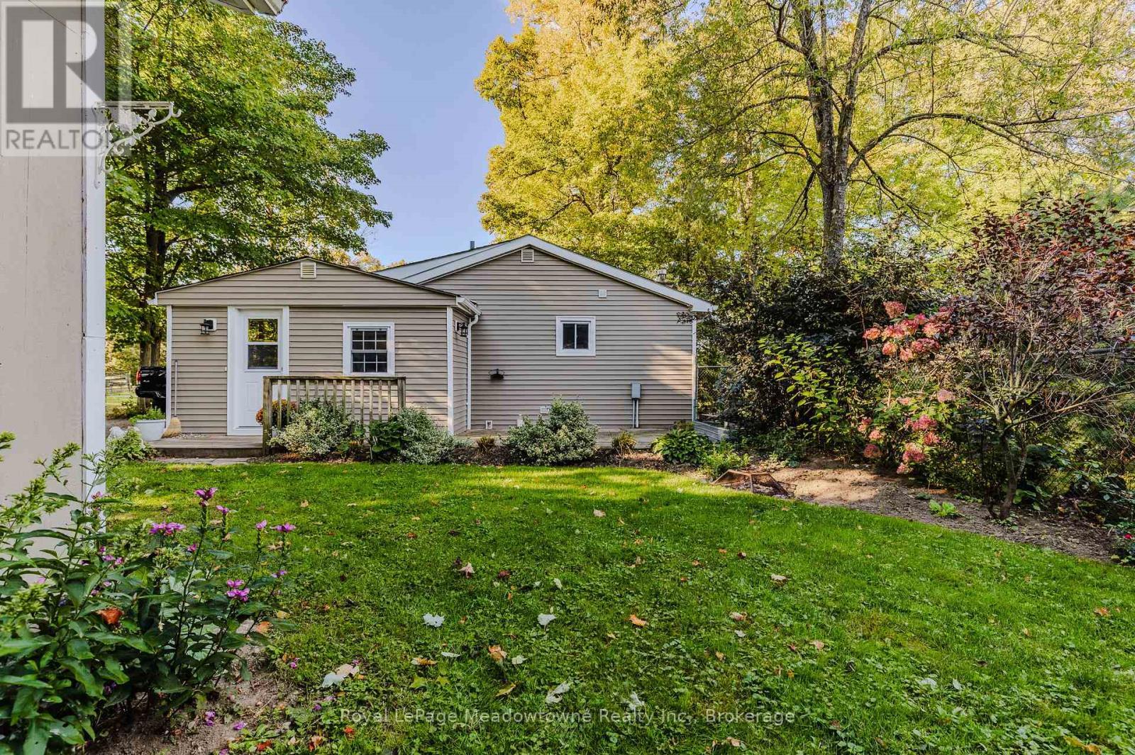 












5013 ERAMOSA-ERIN TOWNLINE

,
Erin,




Ontario
N0B2K0

