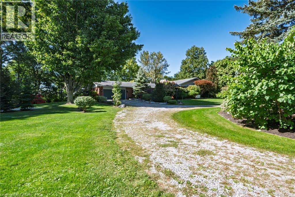 












208 DECOU Road

,
Simcoe,




Ontario
N3Y4K2


