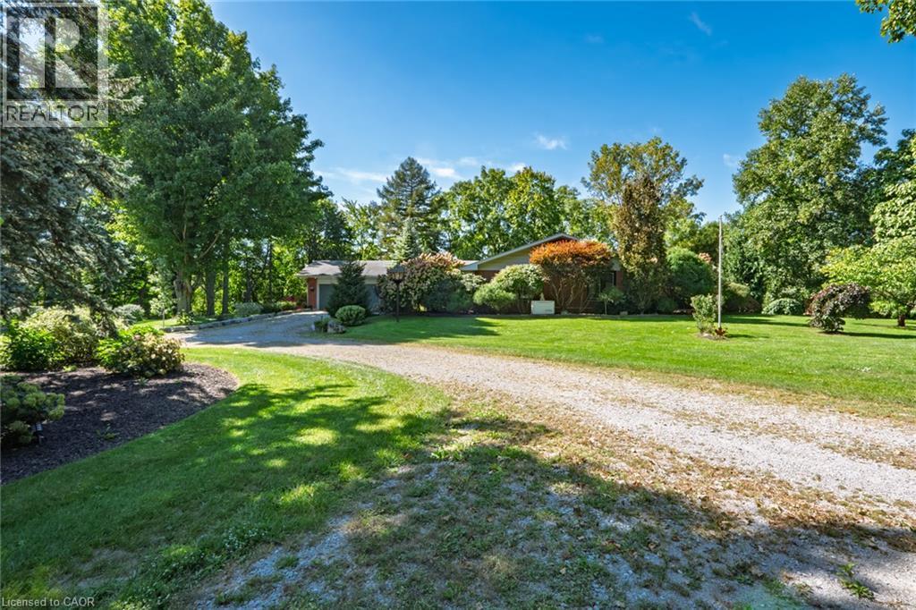 












208 DECOU Road

,
Simcoe,




Ontario
N3Y4K2

