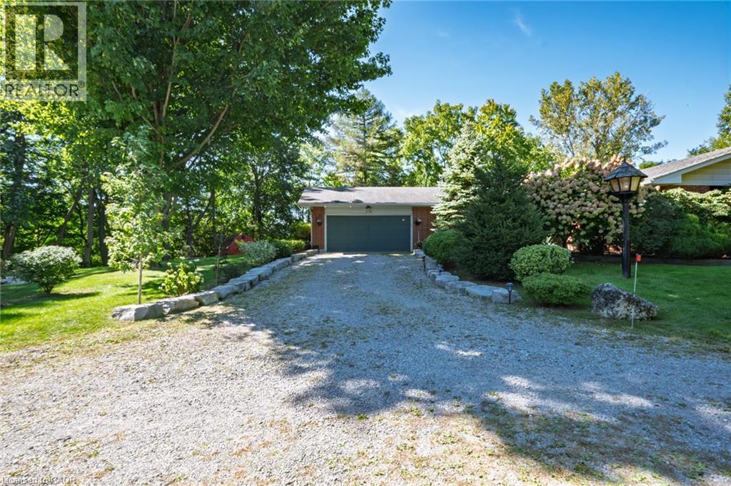 












208 DECOU Road

,
Simcoe,




Ontario
N3Y4K2

