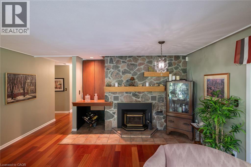 












208 DECOU Road

,
Simcoe,




Ontario
N3Y4K2

