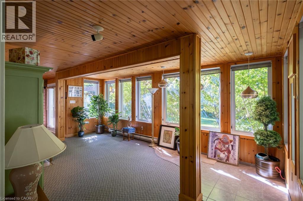 












208 DECOU Road

,
Simcoe,




Ontario
N3Y4K2

