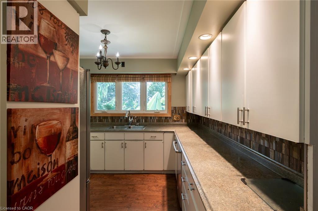 












208 DECOU Road

,
Simcoe,




Ontario
N3Y4K2


